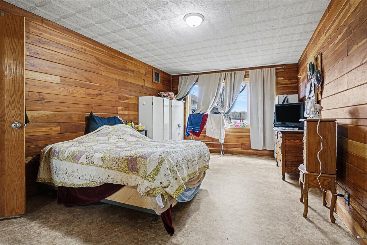 64554 M 40, Jones, MI, 49061-9767