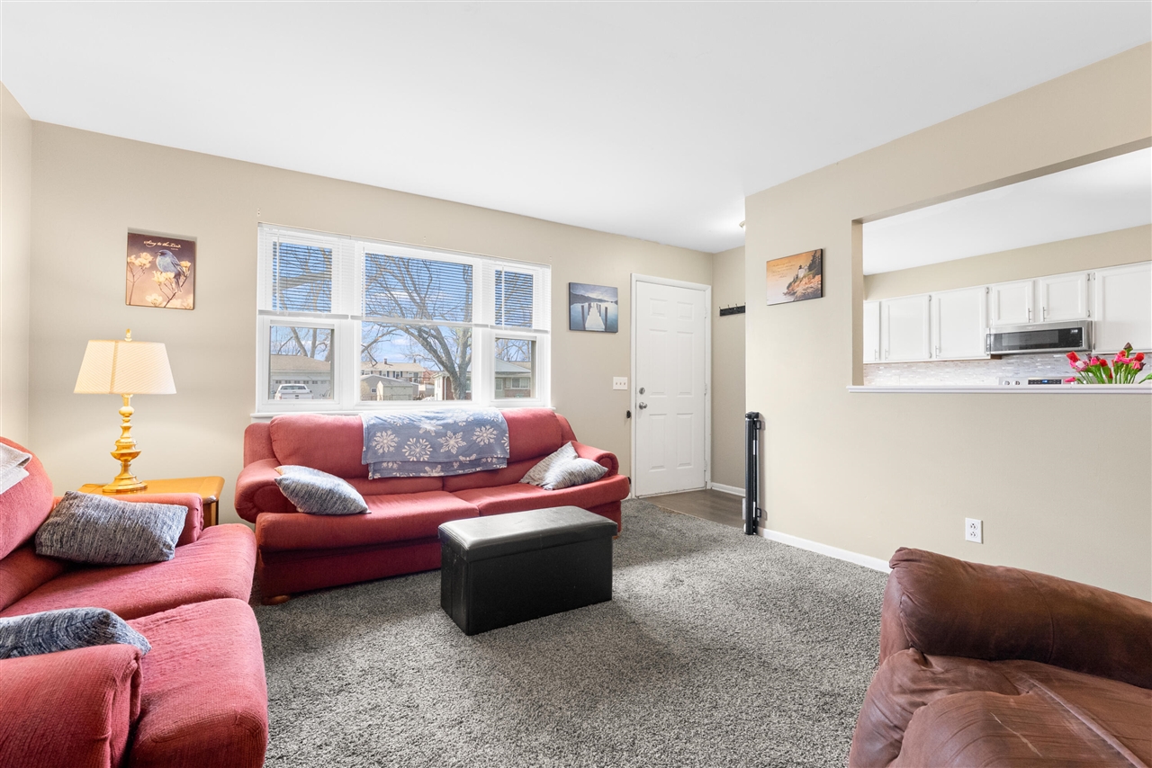 4317 Farnham Avenue, Portage, MI, 49002-2227