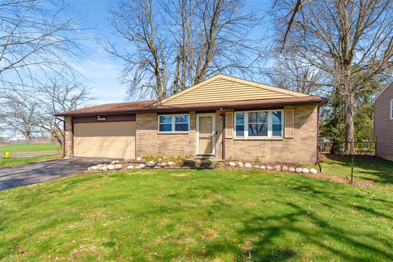 4317 Farnham Avenue, Portage, MI, 49002-2227