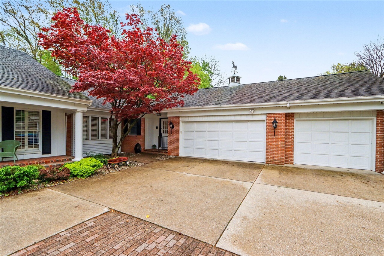 4319 Bronson Boulevard, Kalamazoo, MI, 49008-3211