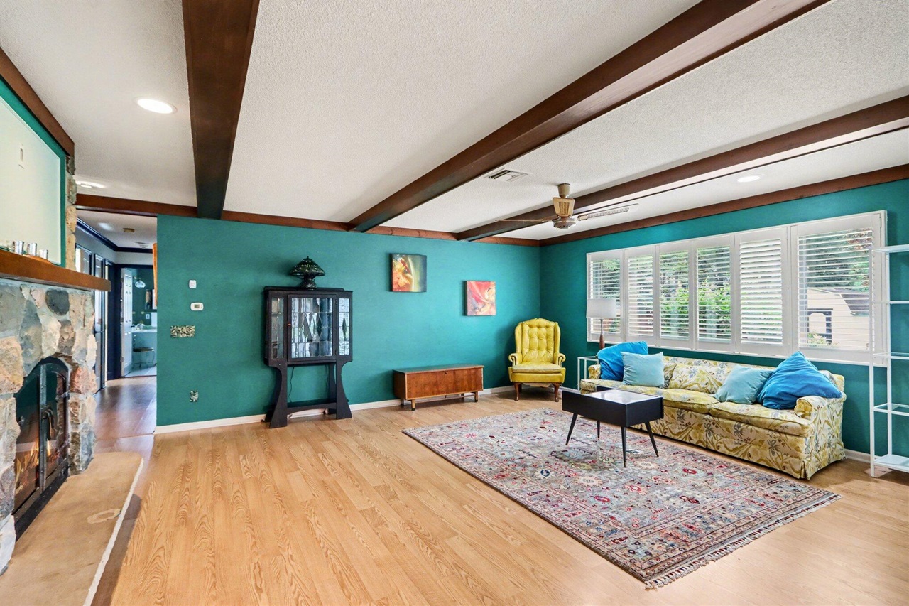 4319 Bronson Boulevard, Kalamazoo, MI, 49008-3211