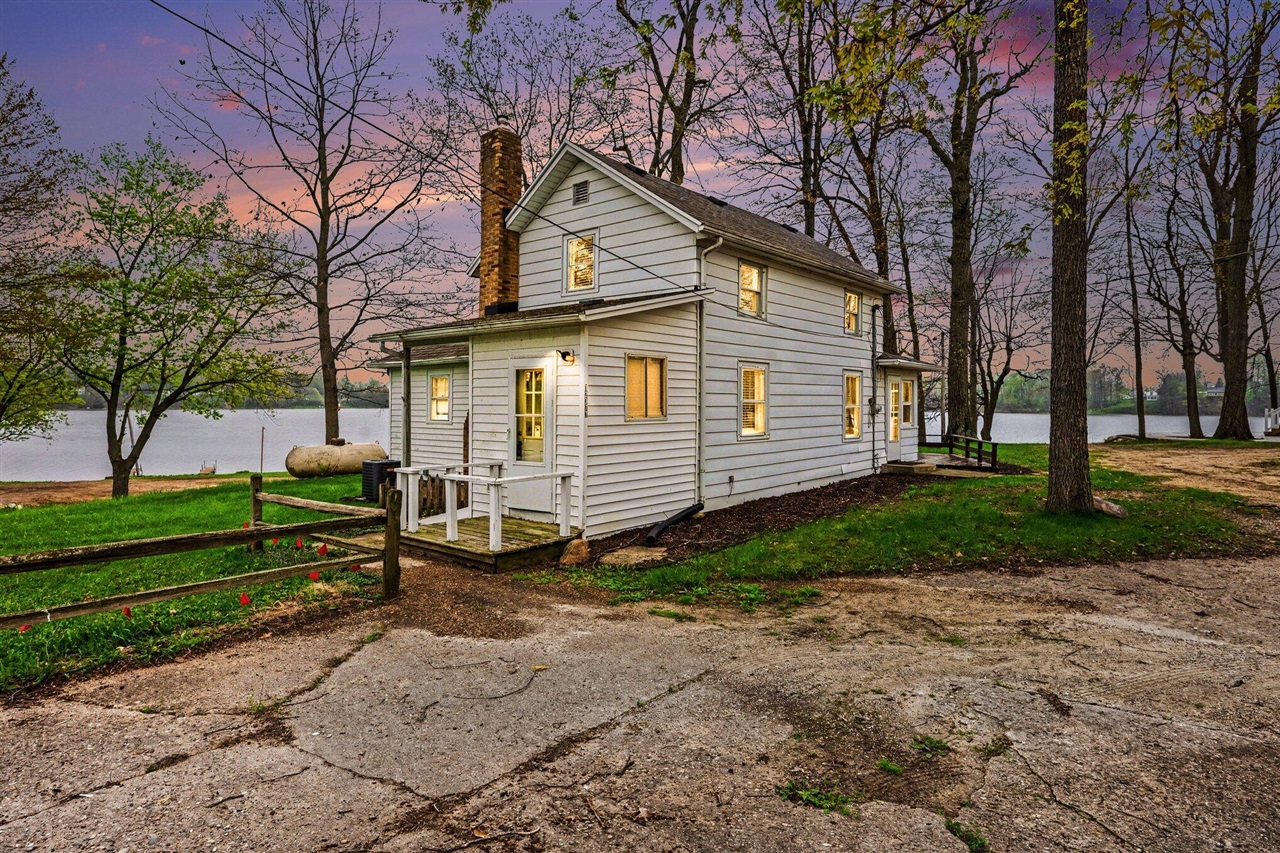 12377 Bair Lake Street UNIT&nbsp;81, Jones, MI, 49061