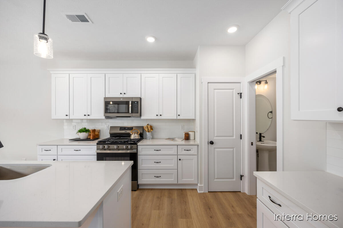 2nd image of 4864 Hidden River Ave #58, Wyoming, MI 49418 | MLS# 70527718