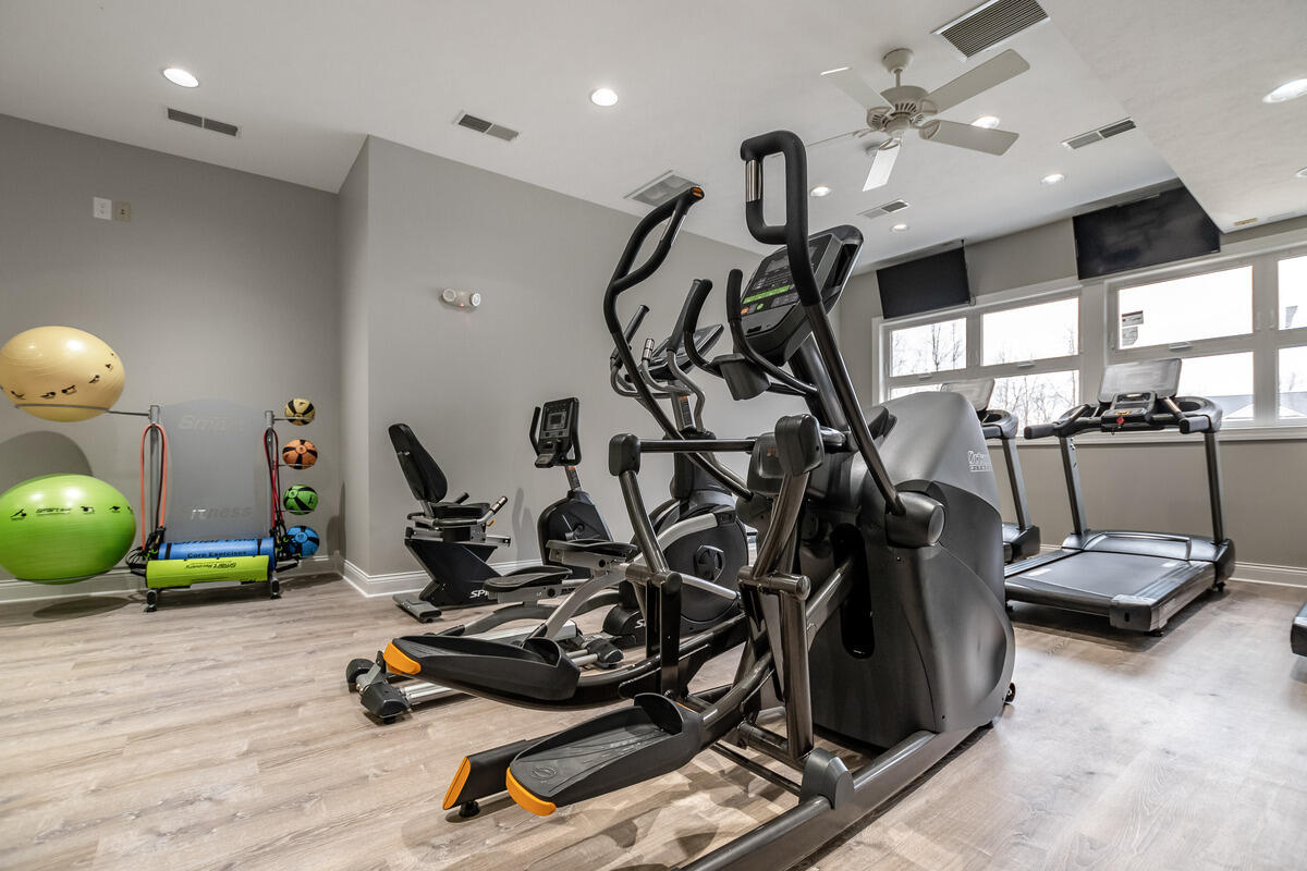 17th image of 4864 Hidden River Ave #58, Wyoming, MI 49418 | MLS# 70527718