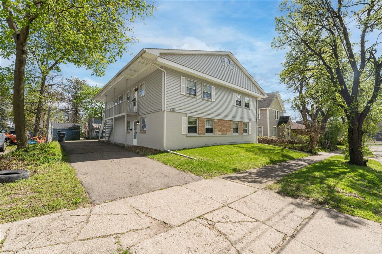 Megan Webster Featured Listings