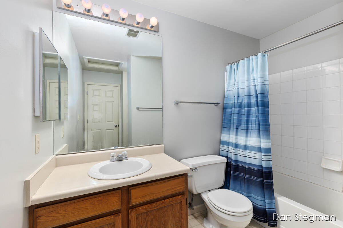 3116 Windcrest Court, Grand Rapids, MI, 49525-4587