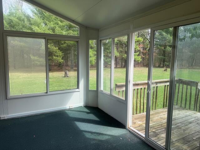 6136 S Poplar Avenue, Newaygo, MI, 49337-9058