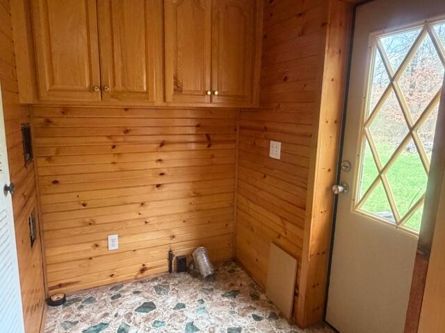 6136 S Poplar Avenue, Newaygo, MI, 49337-9058