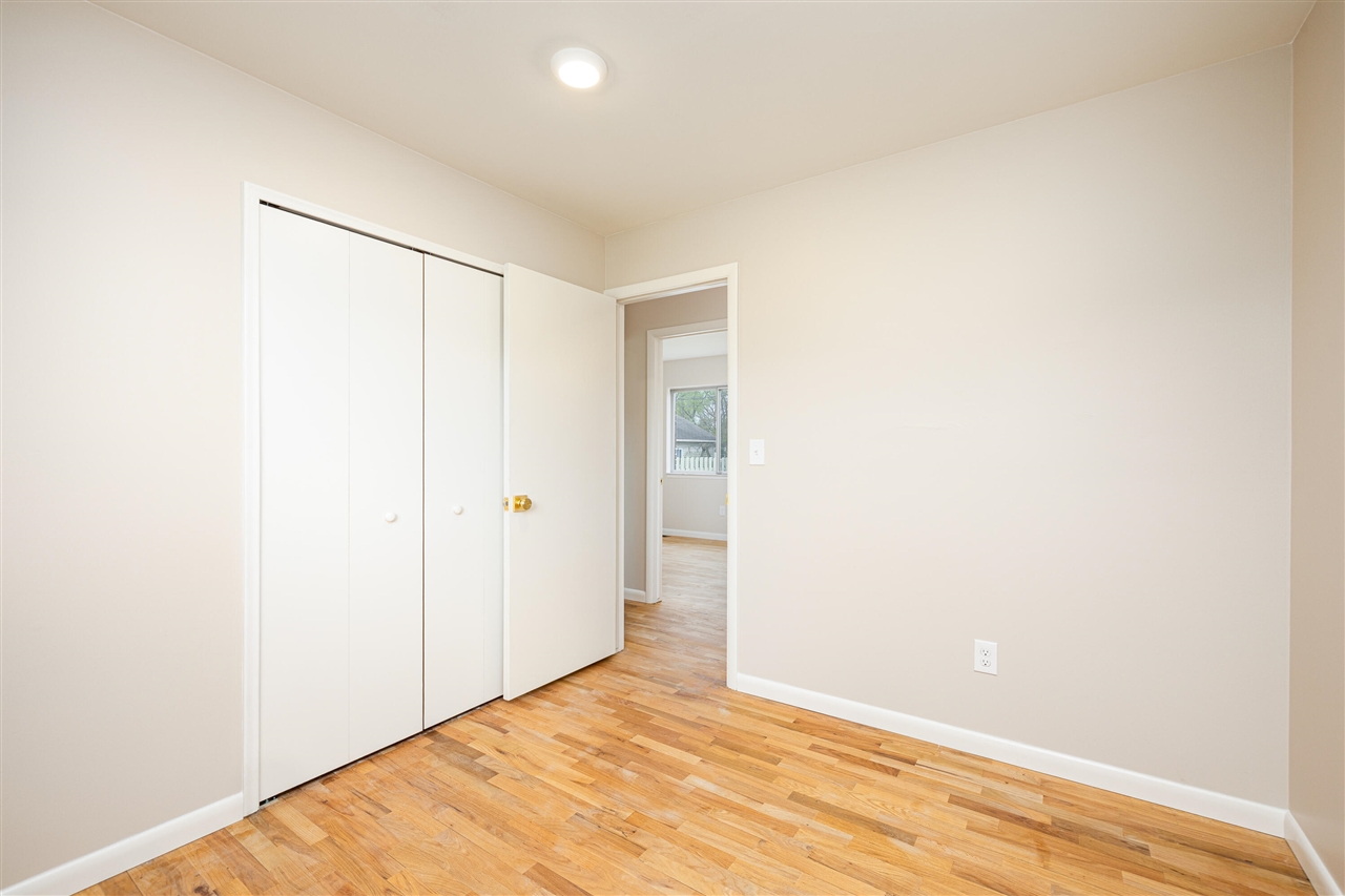 8915 Oakview Street, Plymouth, MI, 48170-4077