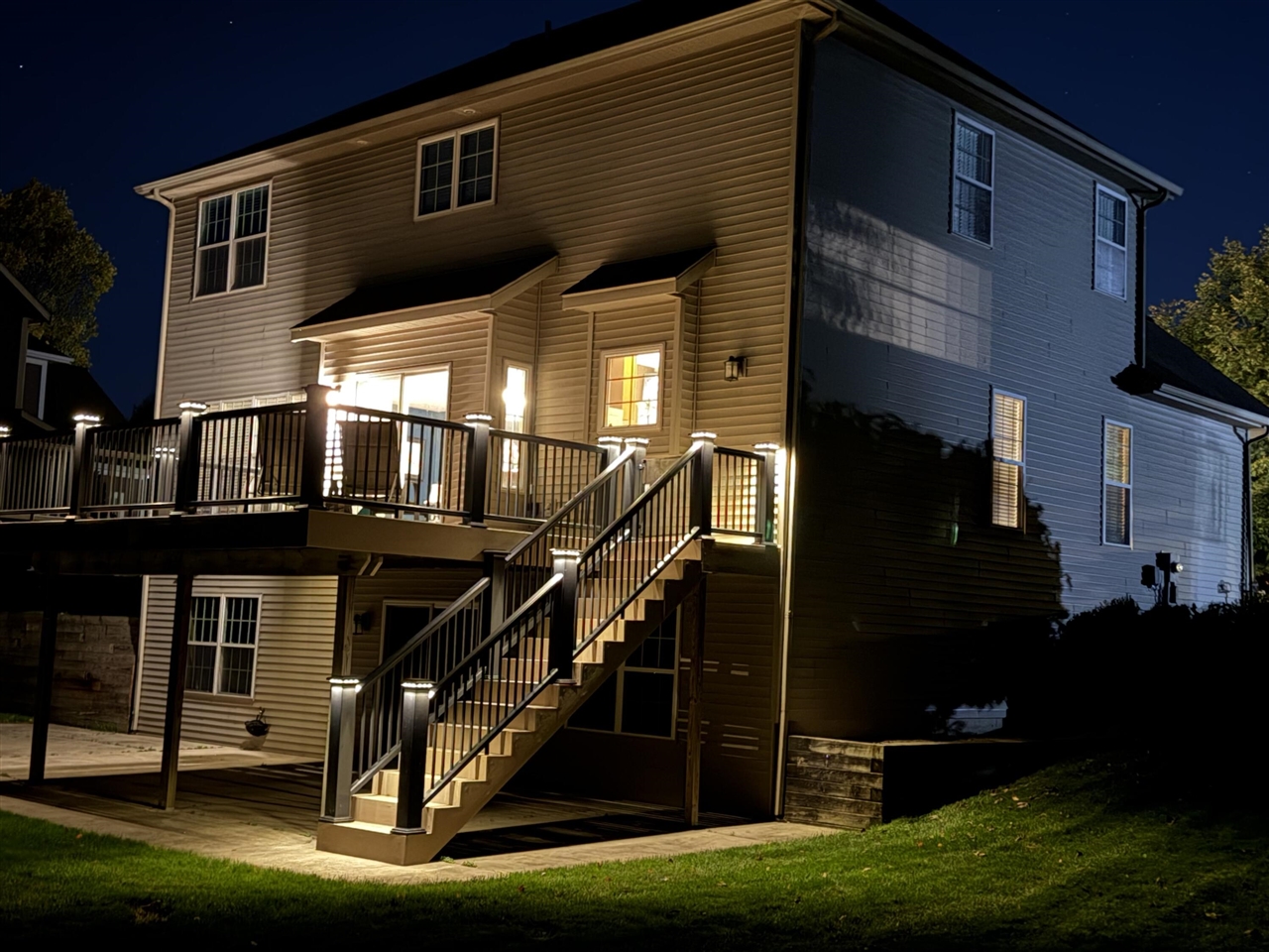 2586 Marble Court, Zeeland, MI, 49464-8943