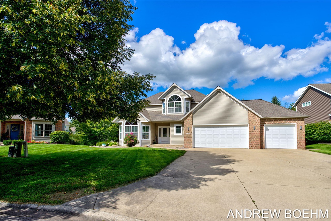 2586 Marble Court, Zeeland, MI, 49464-8943