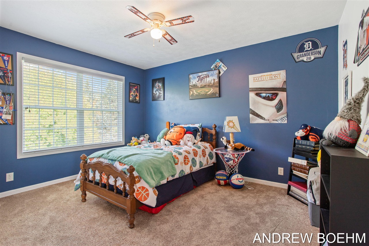 2586 Marble Court, Zeeland, MI, 49464-8943