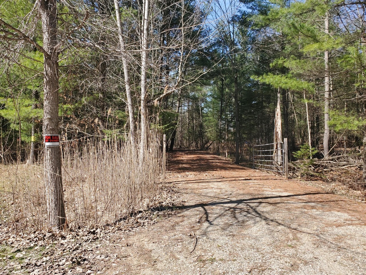 Eagles Nest Way, Gladwin, MI, 48624
