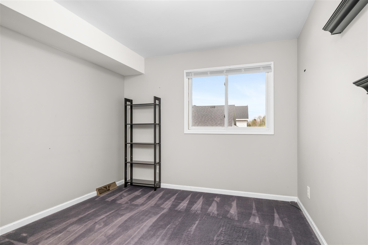83 Windflower Street, Comstock Park, MI, 49321-8235