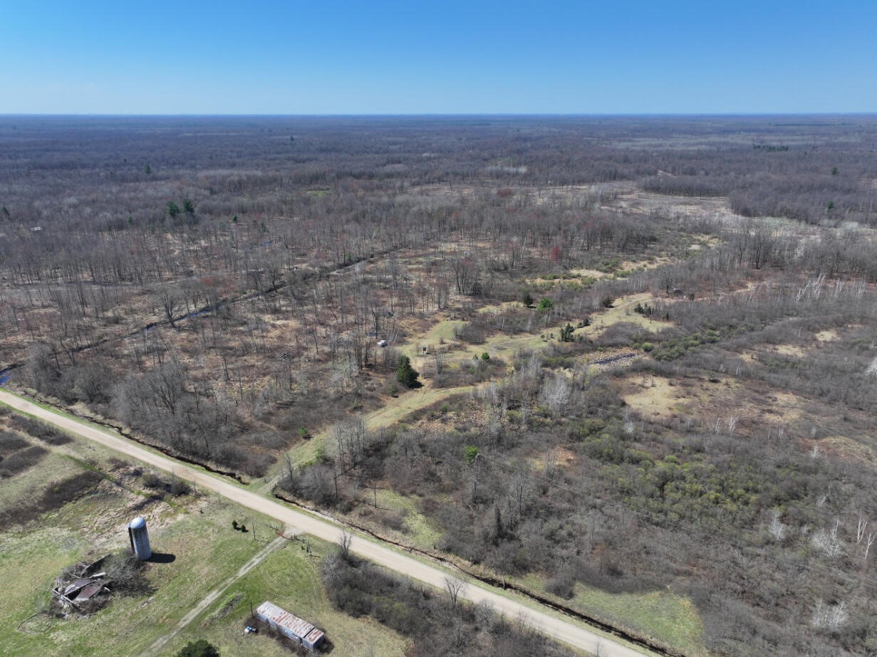 V/L 10A P4 N Magruder Road, Coleman, MI, 48618