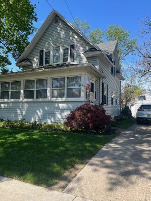 2663 Wyoming Avenue, Wyoming, MI, 49519-2320