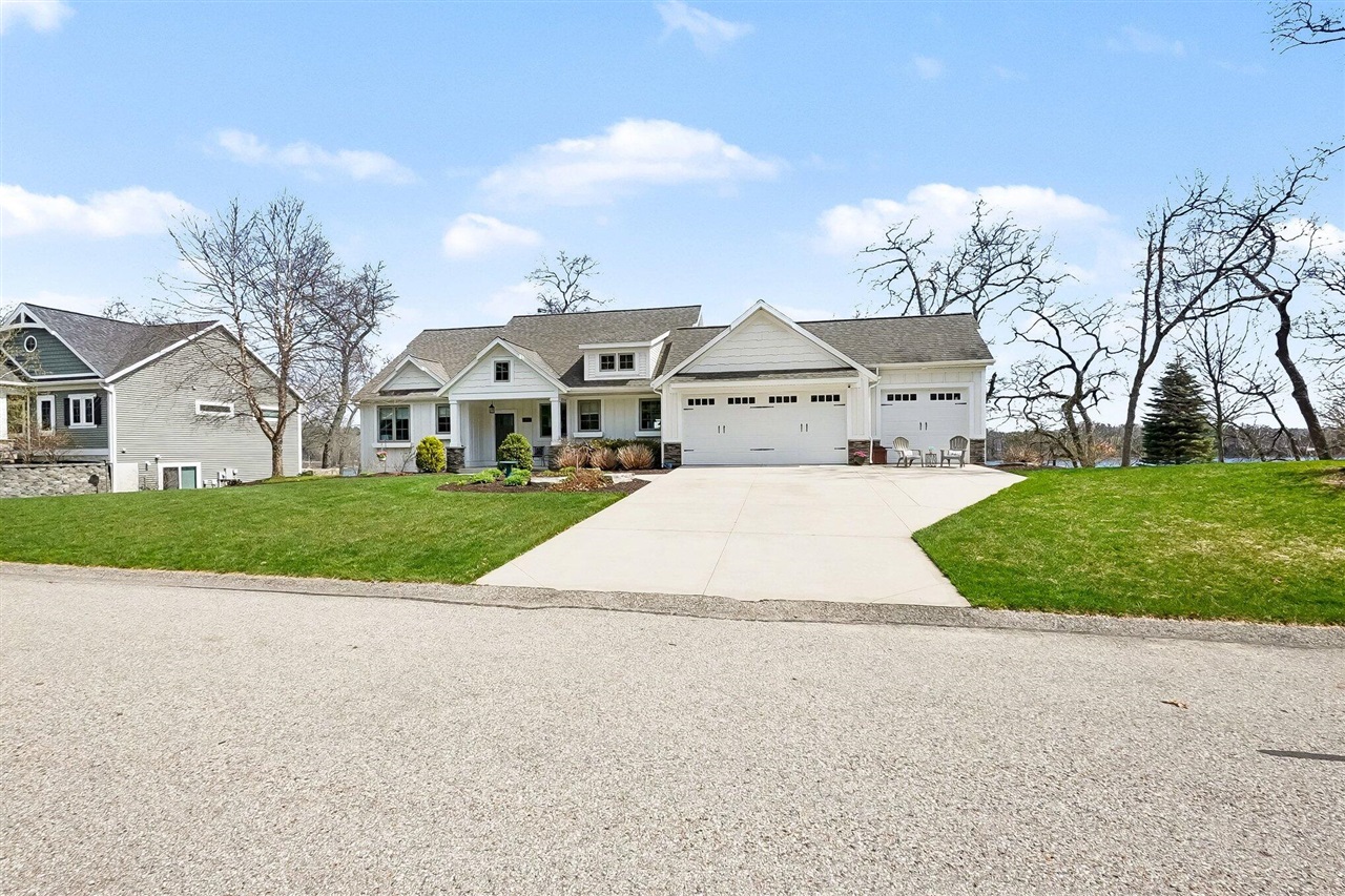 4950 S Ojibwe, Newaygo, MI, 49337-8747