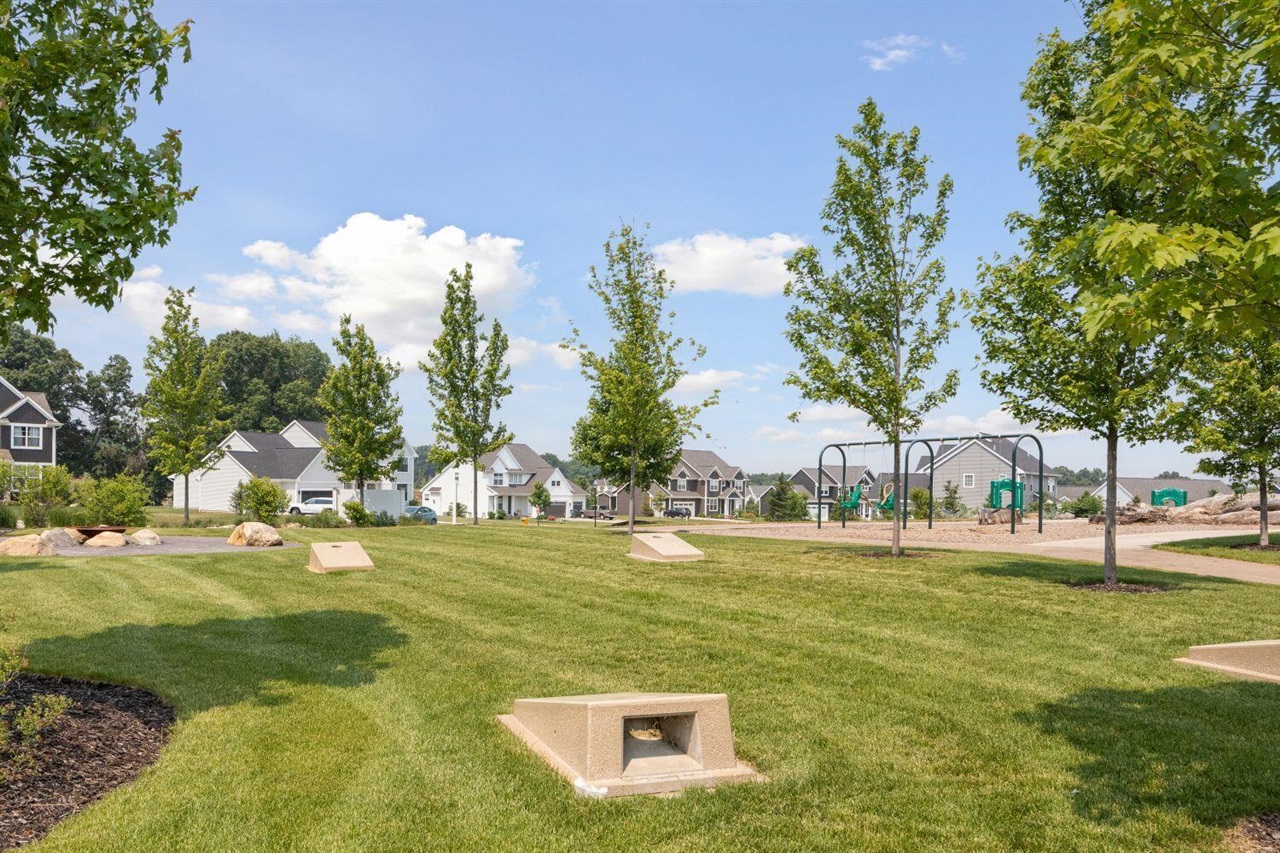 8000 Turning Stone, Kalamazoo, MI, 49009-8619