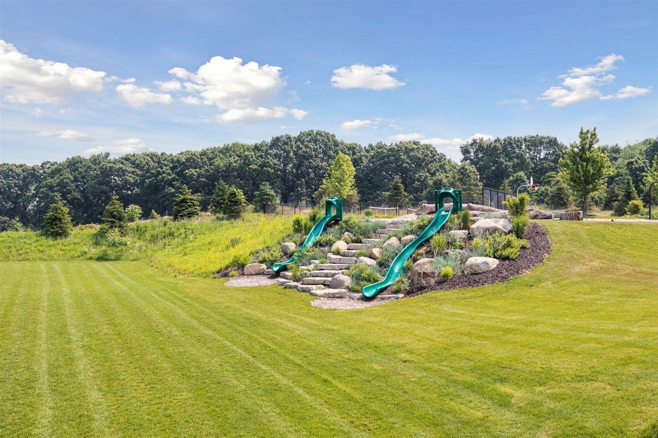8000 Turning Stone, Kalamazoo, MI, 49009-8619