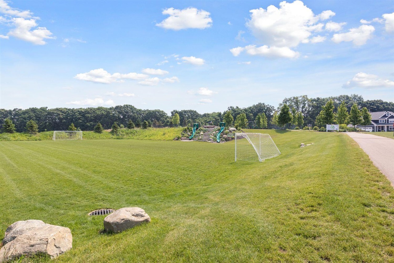 8000 Turning Stone, Kalamazoo, MI, 49009-8619