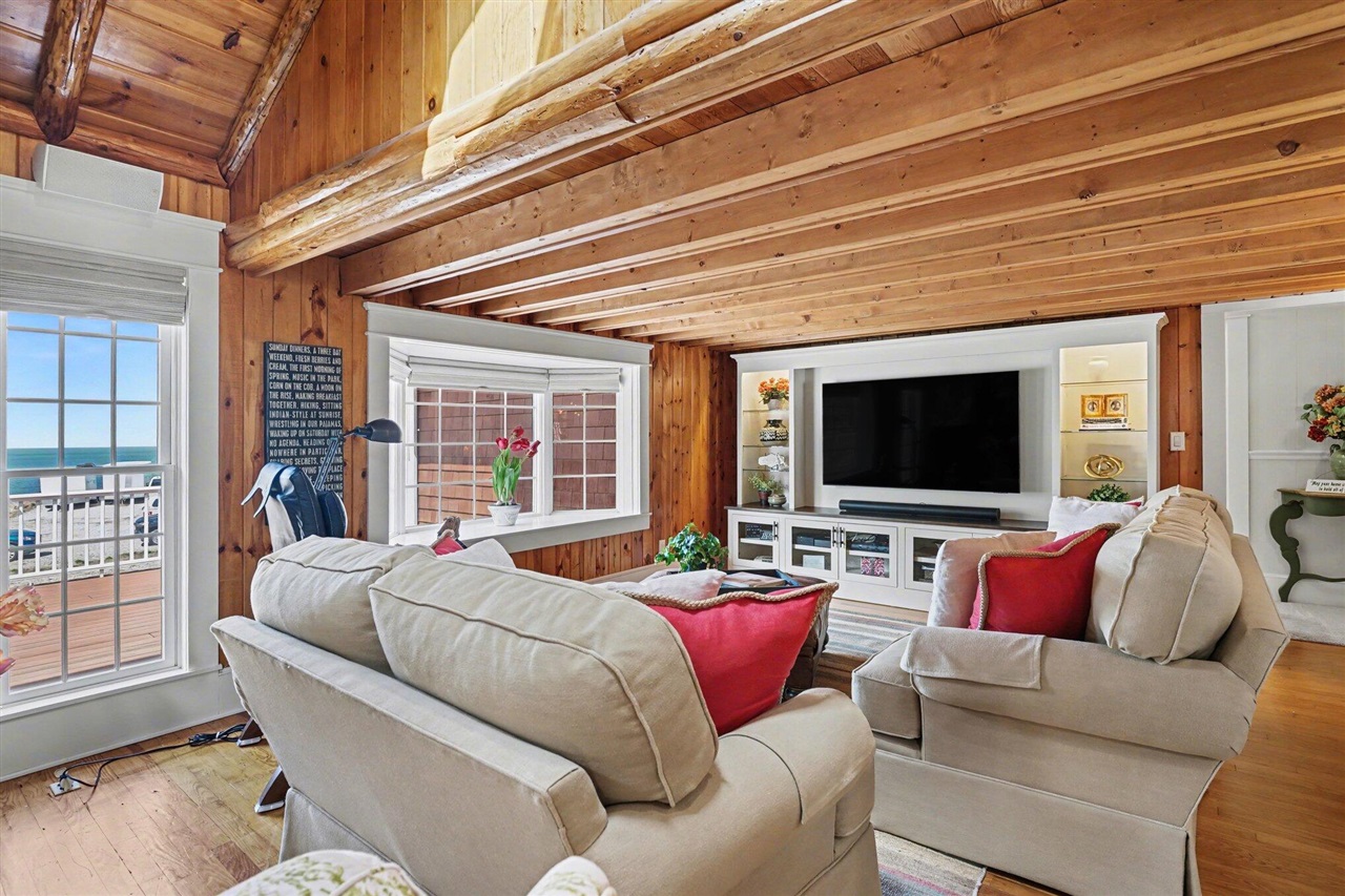 77102 Marwood Drive, South Haven, MI, 49090-9453