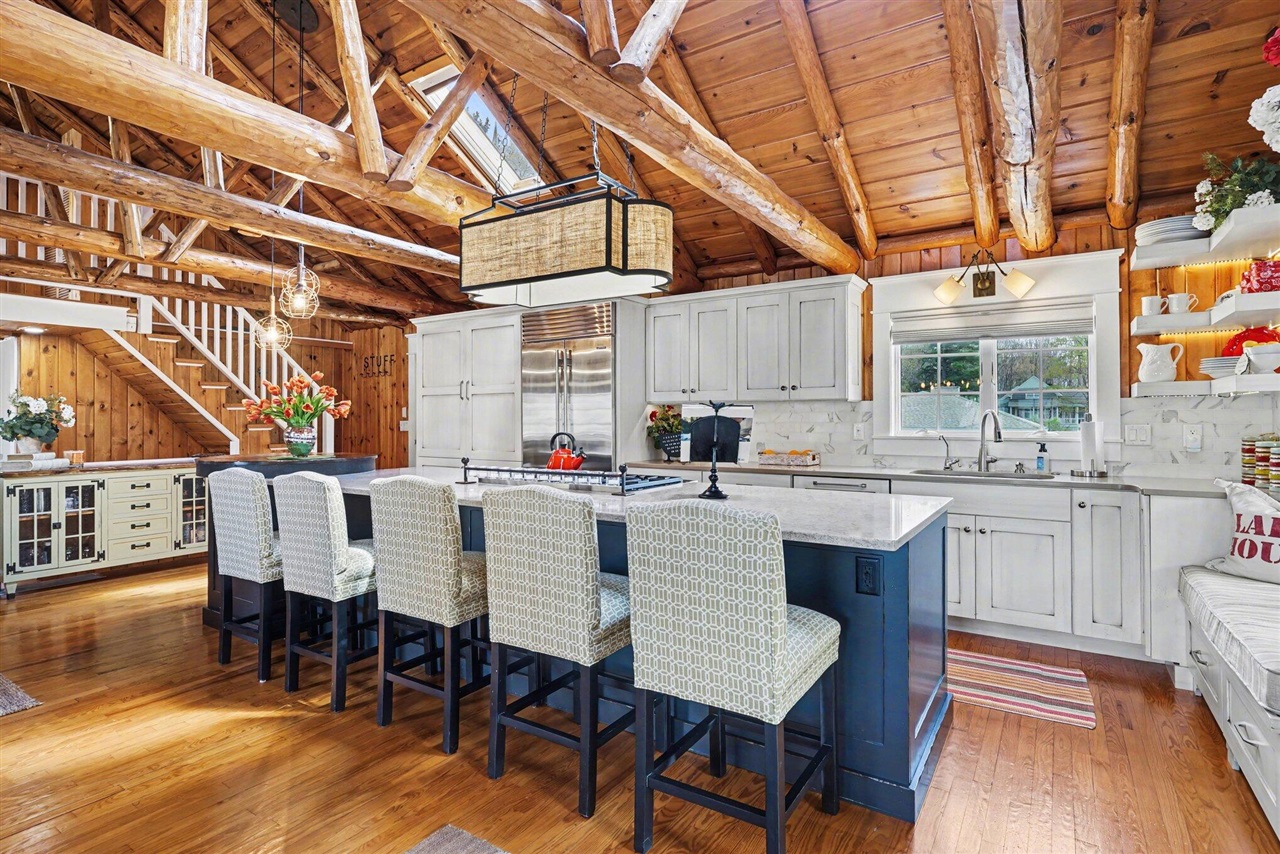 77102 Marwood Drive, South Haven, MI, 49090-9453