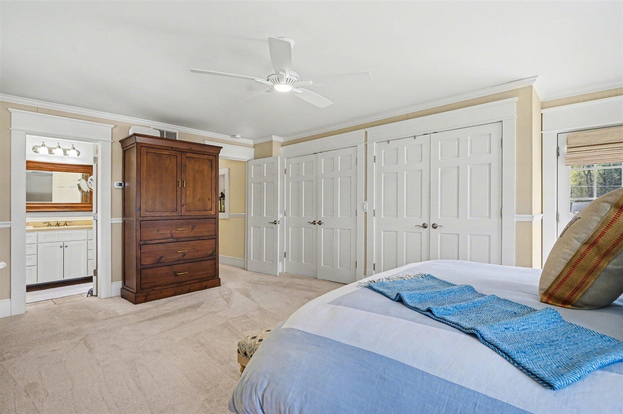 77102 Marwood Drive, South Haven, MI, 49090-9453
