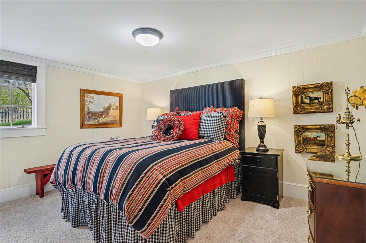 77102 Marwood Drive, South Haven, MI, 49090-9453