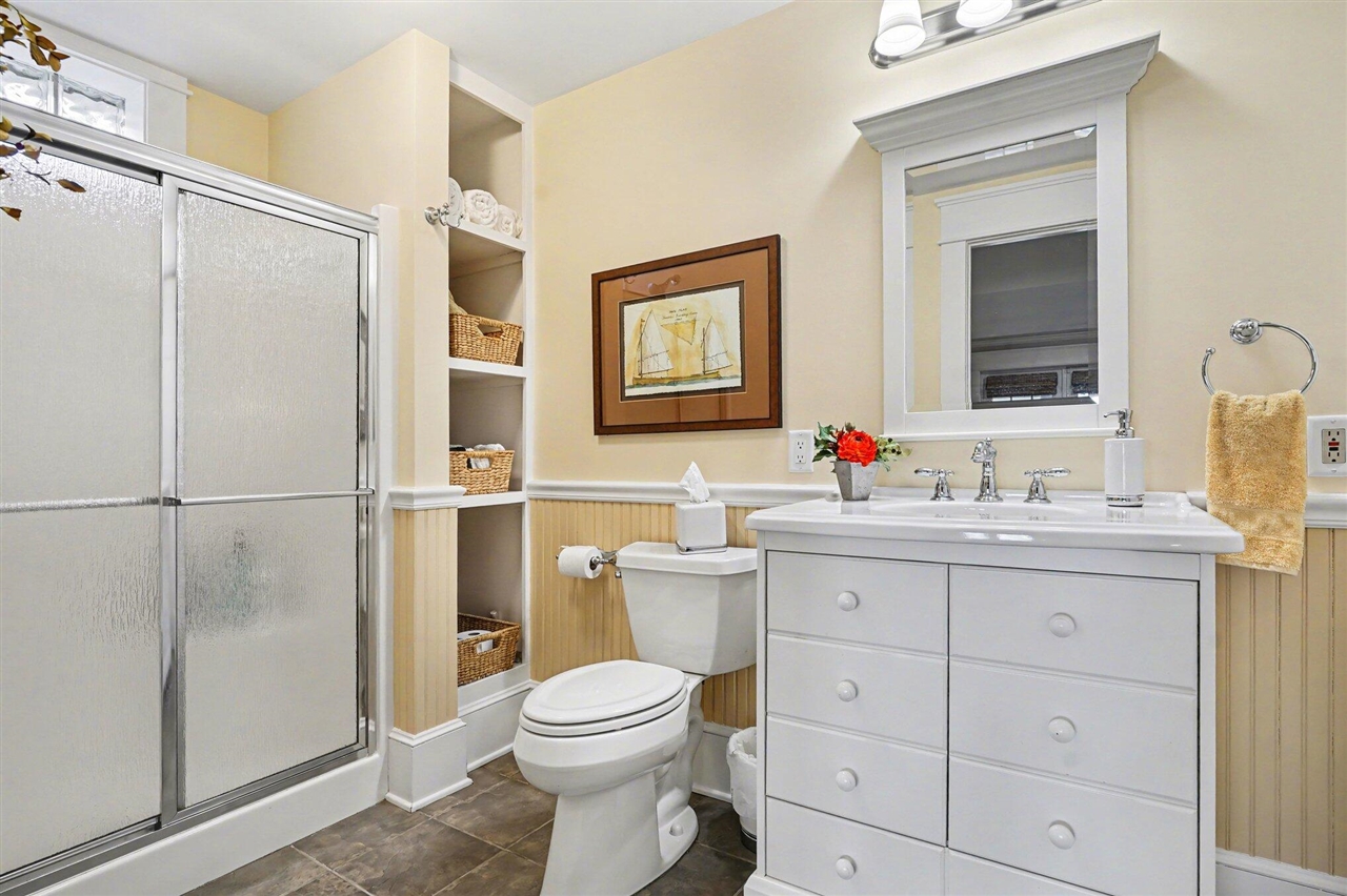 77102 Marwood Drive, South Haven, MI, 49090-9453