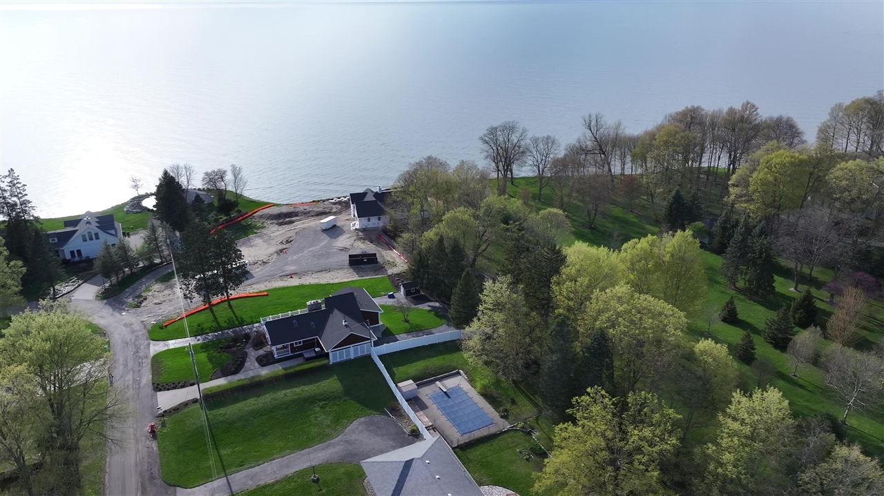 77102 Marwood Drive, South Haven, MI, 49090-9453