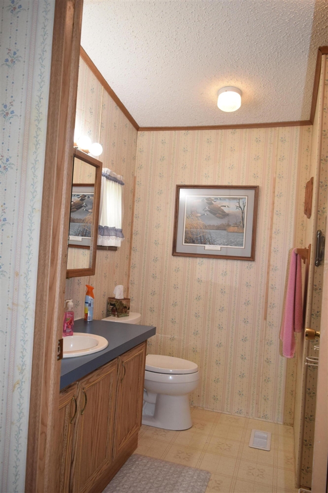 12230 Riverside Drive, White Pigeon, MI, 49099-9129