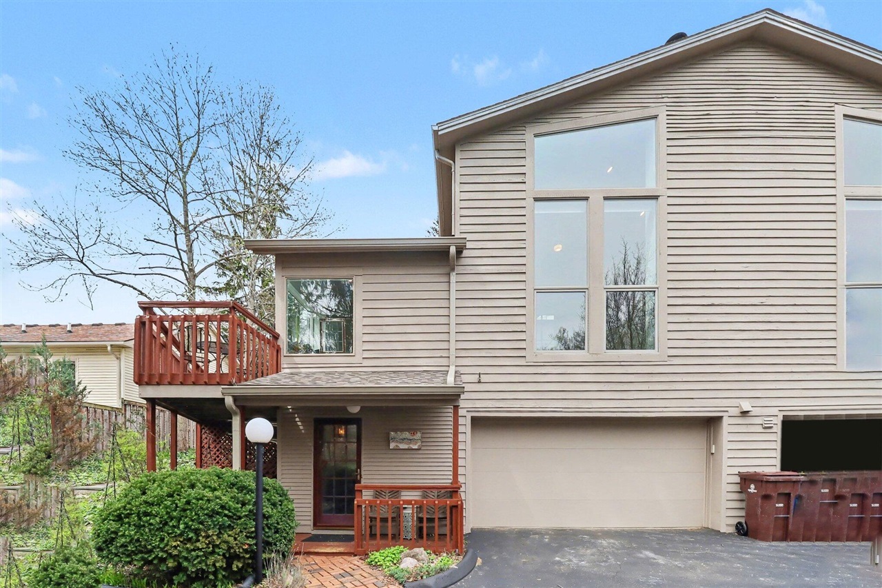 Megan Webster Featured Listings