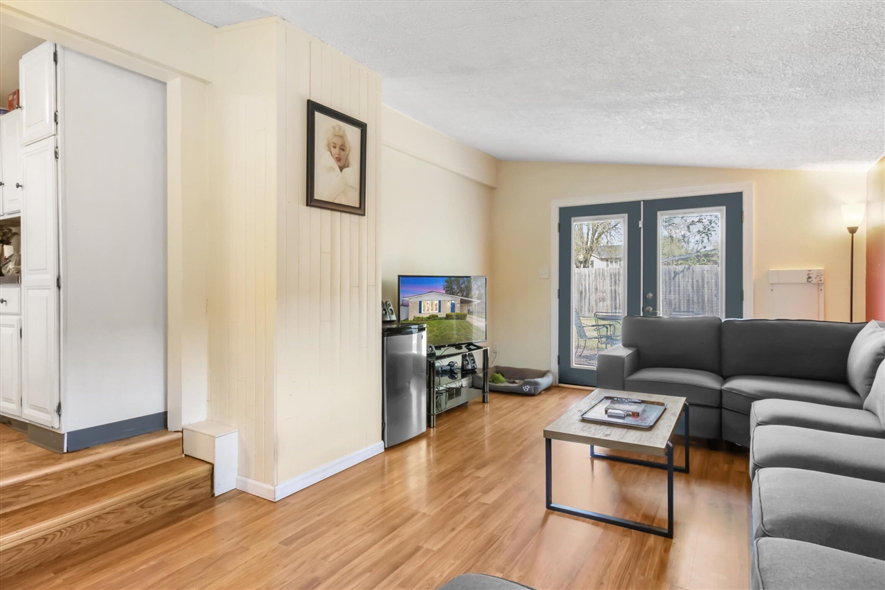 473 Darwin Street, Westland, MI, 48186-4579