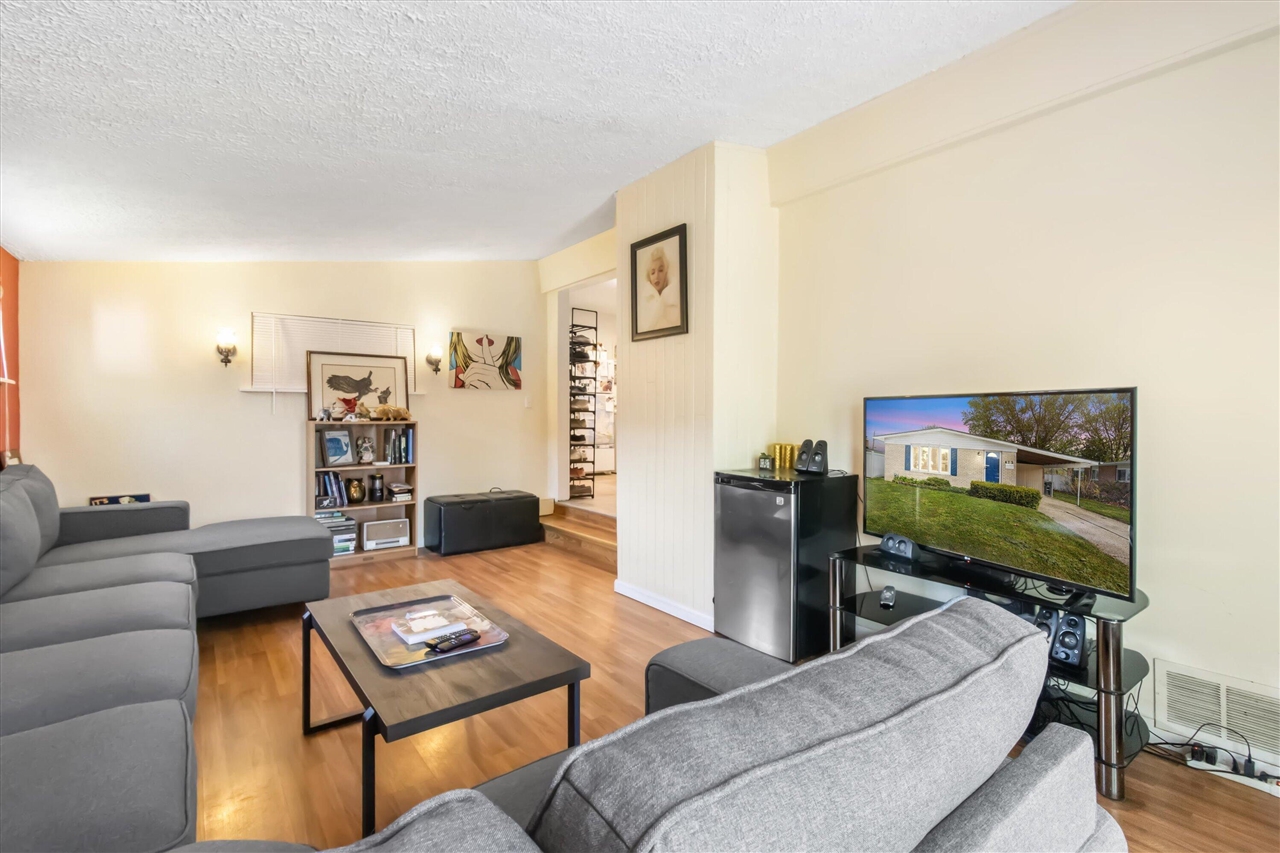 473 Darwin Street, Westland, MI, 48186-4579