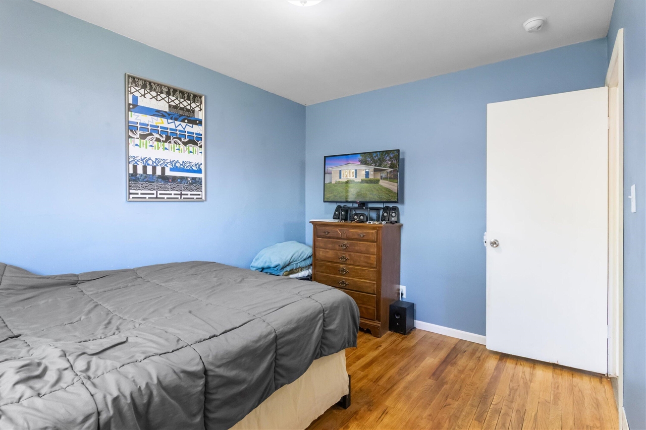 473 Darwin Street, Westland, MI, 48186-4579