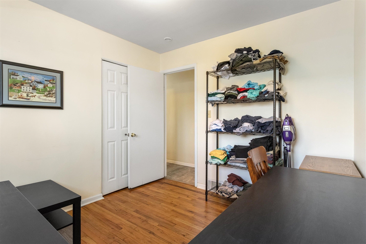 473 Darwin Street, Westland, MI, 48186-4579