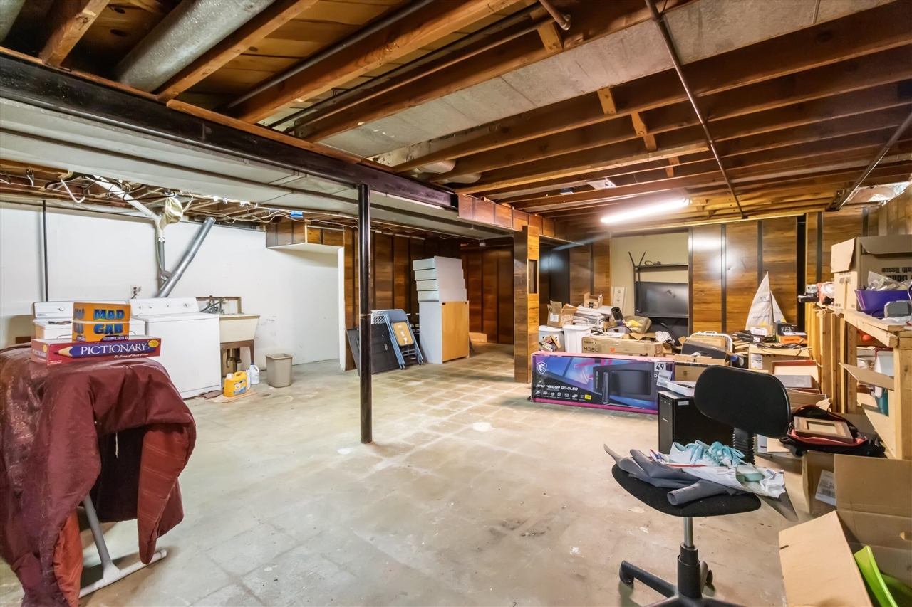 473 Darwin Street, Westland, MI, 48186-4579