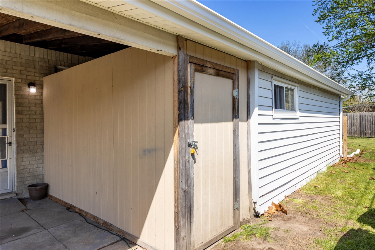 473 Darwin Street, Westland, MI, 48186-4579