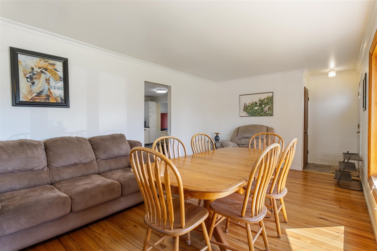 473 Darwin Street, Westland, MI, 48186-4579