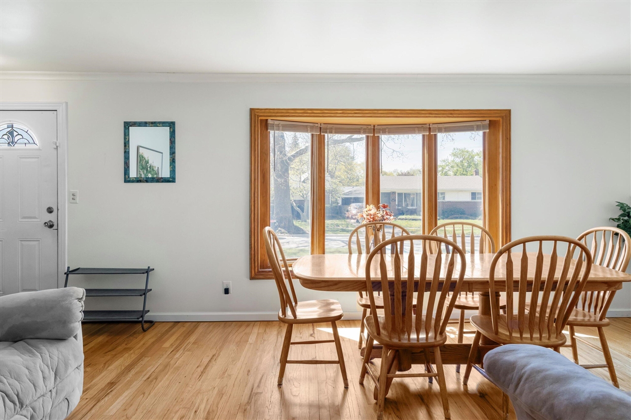 473 Darwin Street, Westland, MI, 48186-4579