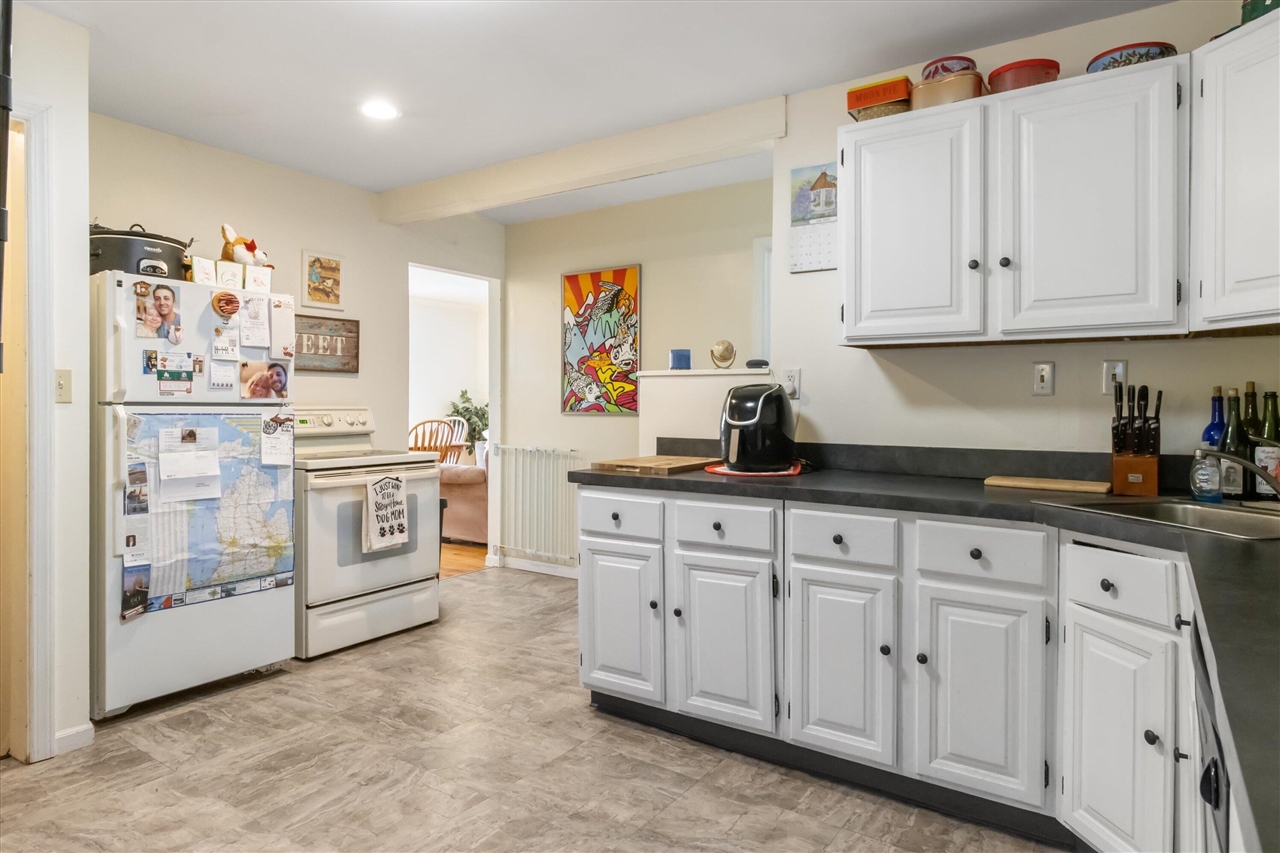 473 Darwin Street, Westland, MI, 48186-4579