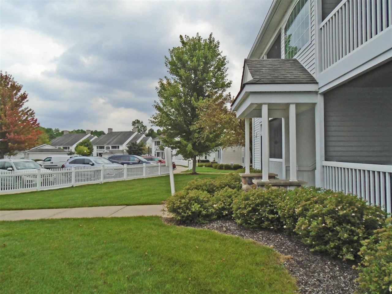 2800 S Knightsbridge Circle, Ann Arbor, MI, 48105-9288