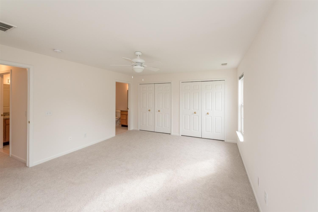 2800 S Knightsbridge Circle, Ann Arbor, MI, 48105-9288