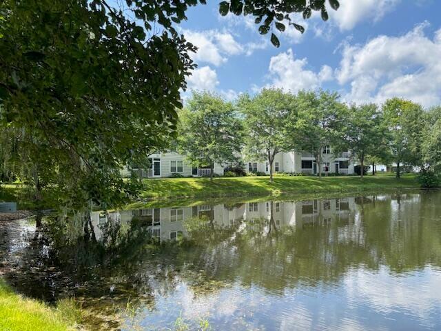 2800 S Knightsbridge Circle, Ann Arbor, MI, 48105-9288