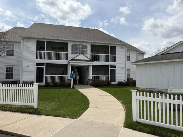 2800 S Knightsbridge Circle, Ann Arbor, MI, 48105-9288