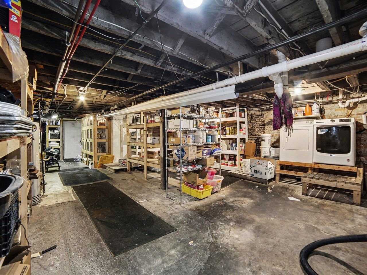 211 E Main Street, Hart, MI, 49420-1172