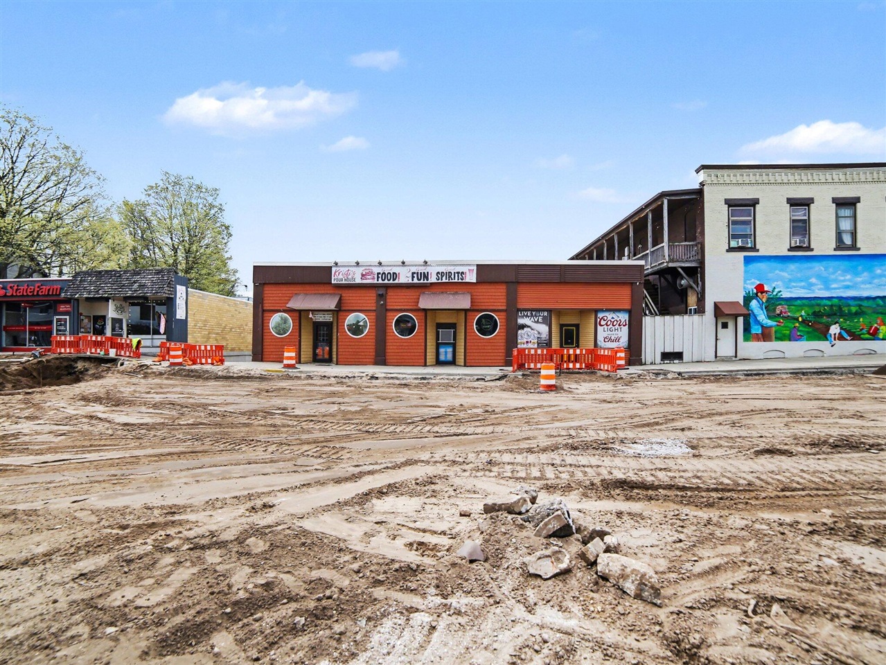 211 E Main Street, Hart, MI, 49420-1172