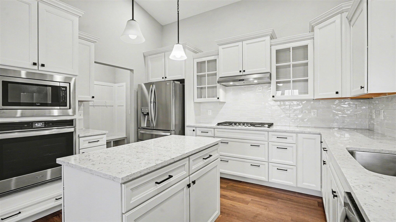 17110 Country Drive, Manchester, MI, 48158-9309