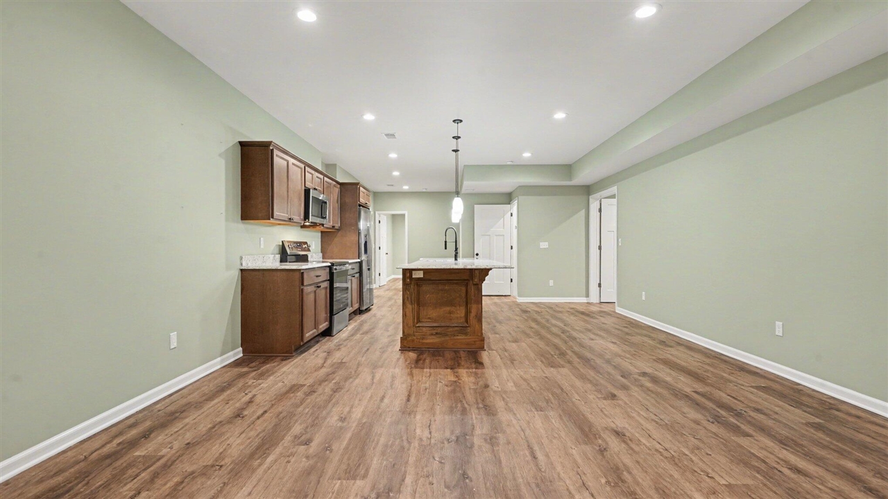 17110 Country Drive, Manchester, MI, 48158-9309