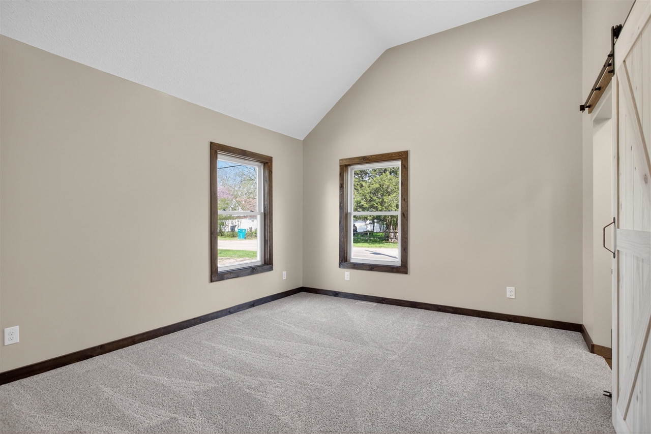 323 Grand Street, Michigan Center, MI, 49254-1128